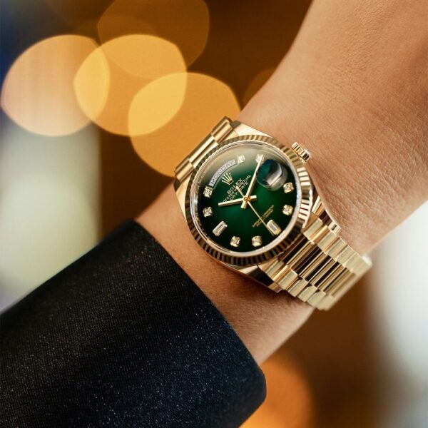 ROLEX Day-Date 40mm Green Ombre Diamond Dial Yellow Gold President Automatic Men’s Watch 128238 - Image 9