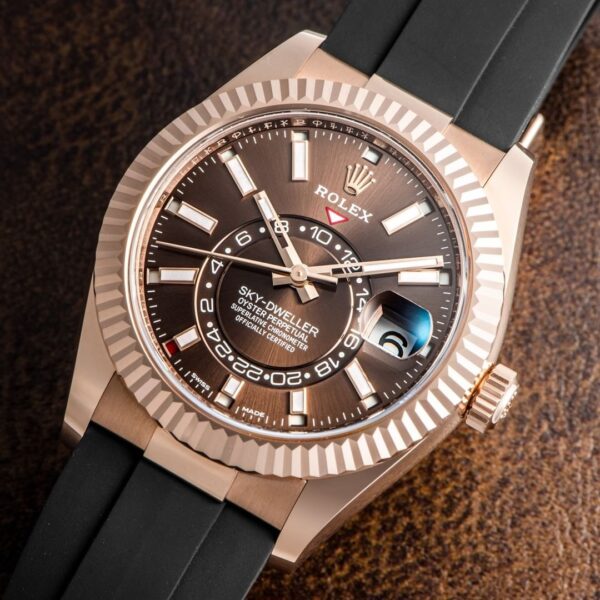 Rolex Sky-Dweller Oyster 42 mm Everose gold 326235-0005 New - Image 9