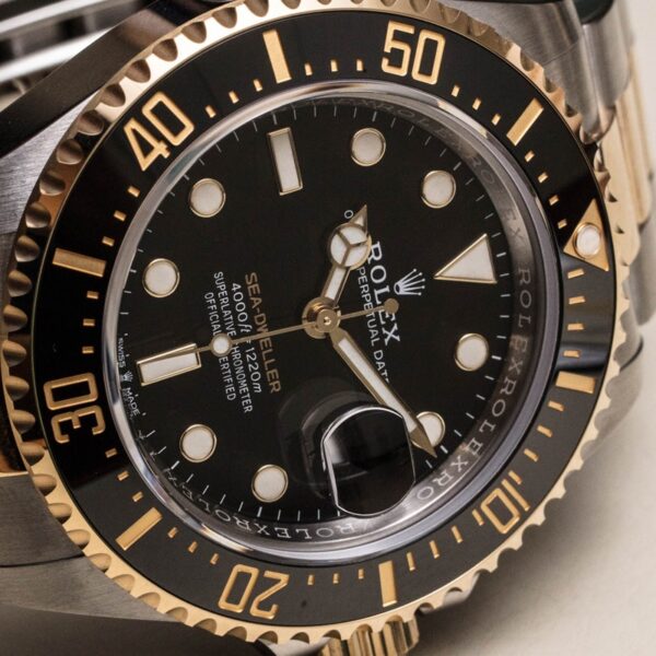 Rolex Sea-Dweller Gold & Oystersteel Men's Diving Watch M126603-0001 - Image 9