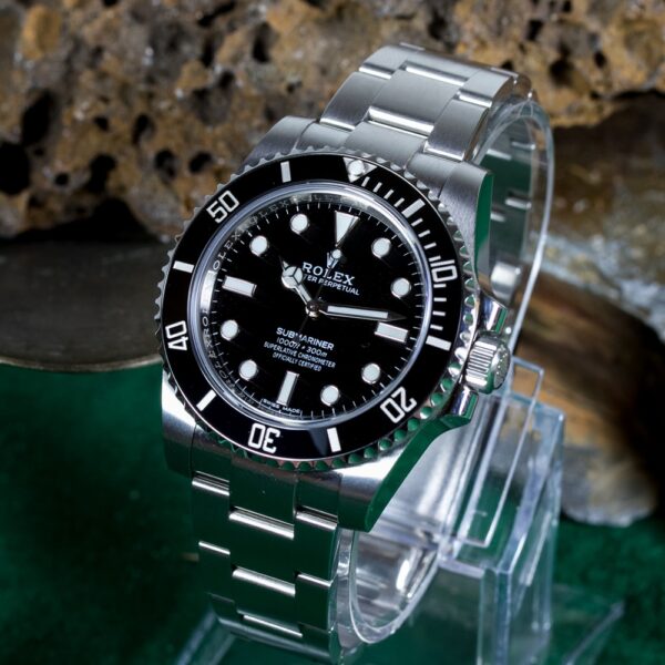 Rolex Submariner 114060-0002 No Date Black Dial - Image 12
