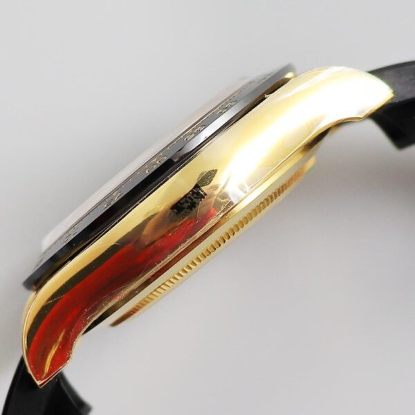 Daytona golden rubber style Multiple dial options 40mm - Image 17