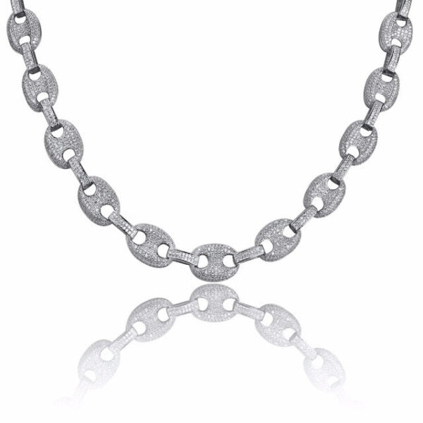 18K Gold Diamond Oval Link Chain - Image 5