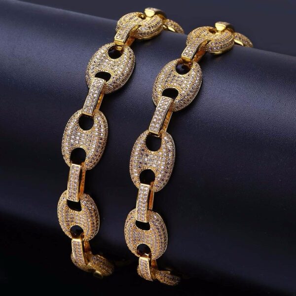 18K Gold Diamond Oval Link Chain - Image 4